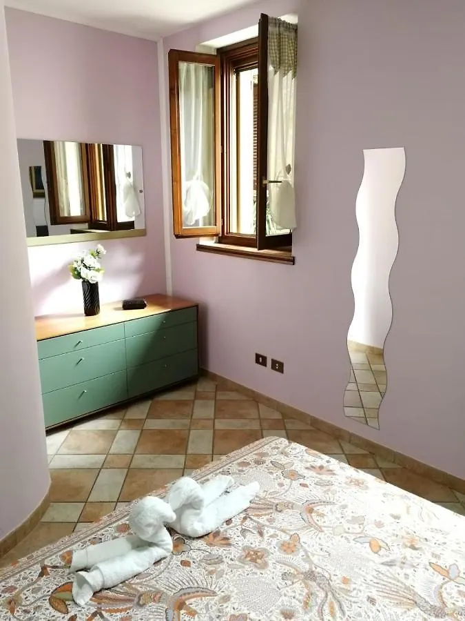 Holiday home L'Antico Borgo, Un Mix Di Storia E Romanticismo Villa Lierna