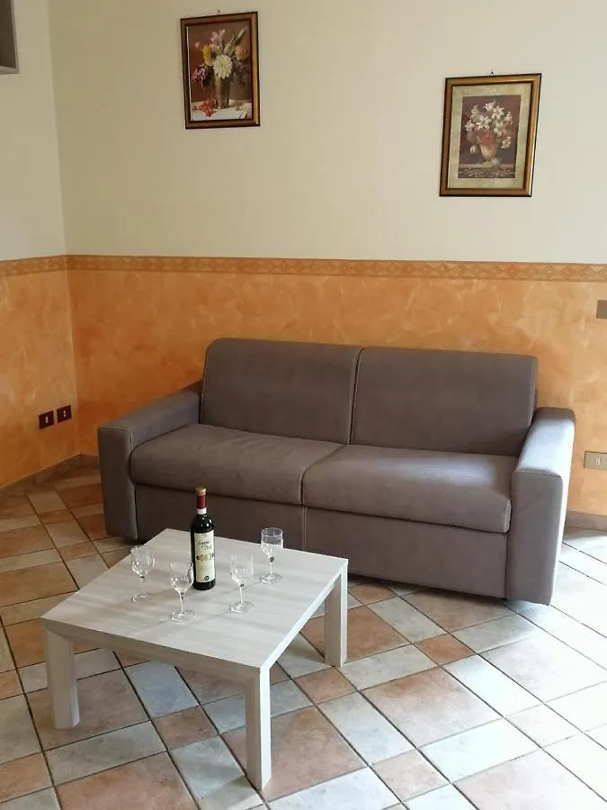 L'Antico Borgo, Un Mix Di Storia E Romanticismo Villa Lierna Italy