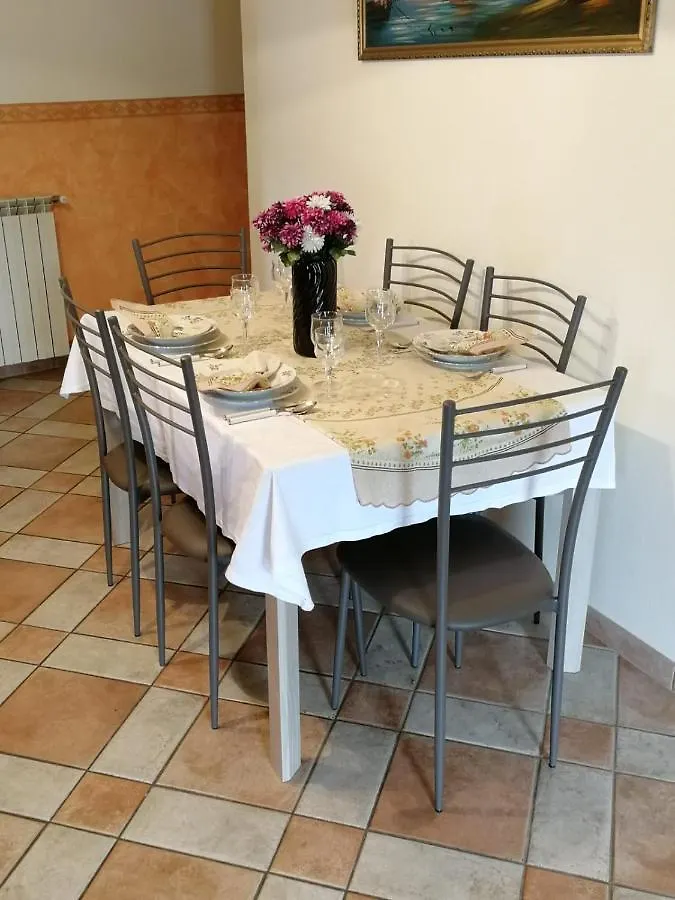 Holiday home L'Antico Borgo, Un Mix Di Storia E Romanticismo Villa Lierna