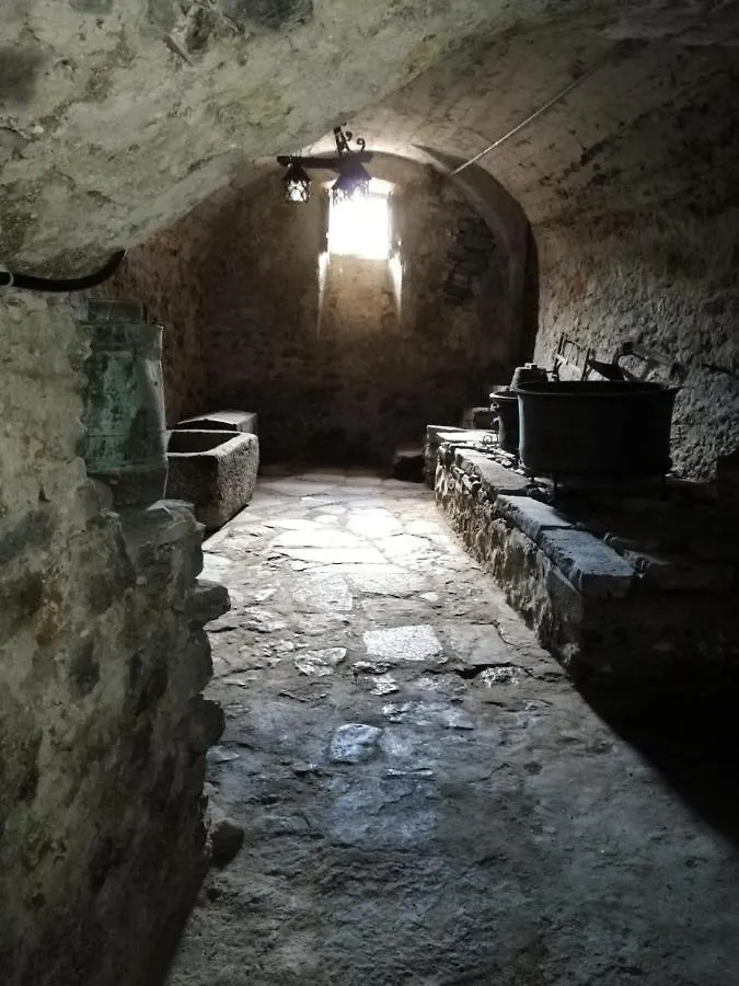 L'Antico Borgo, Un Mix Di Storia E Romanticismo Villa Lierna 0*,  Italy