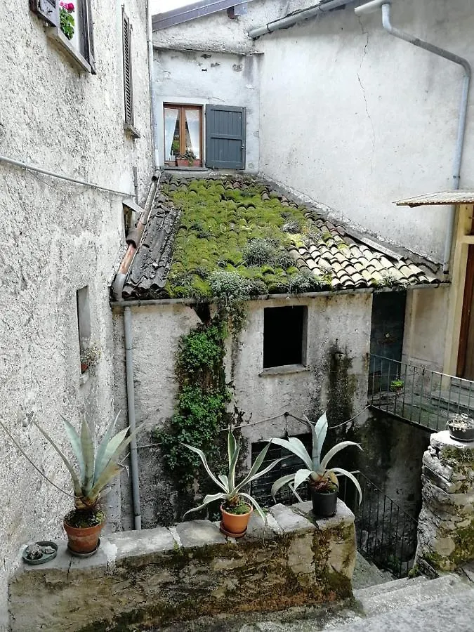 Holiday home L'Antico Borgo, Un Mix Di Storia E Romanticismo Villa Lierna