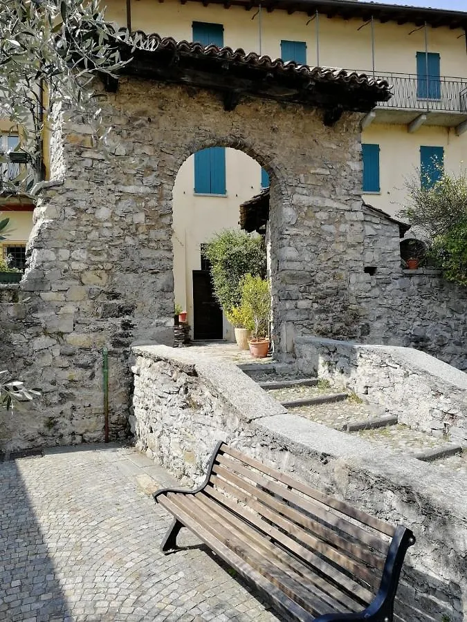 L'Antico Borgo, Un Mix Di Storia E Romanticismo Villa Lierna Italy